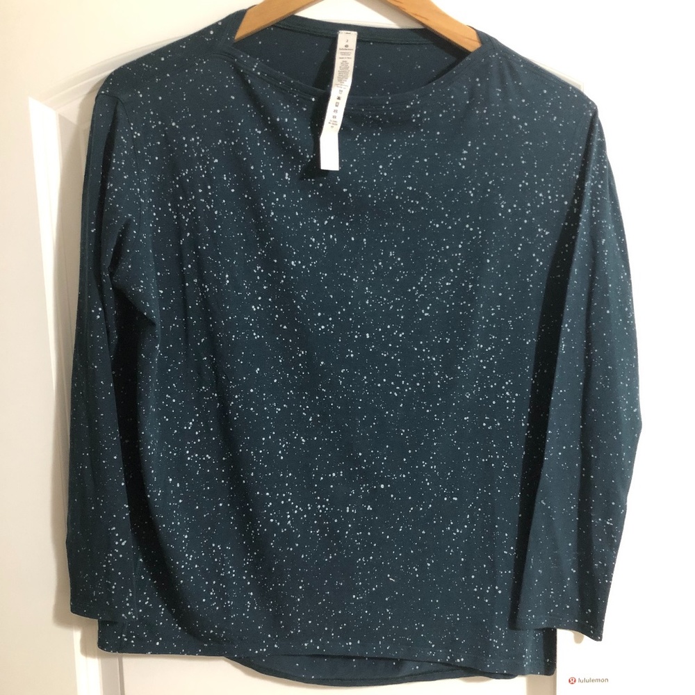 NWT Lululemon Back In Action Long Sleeve